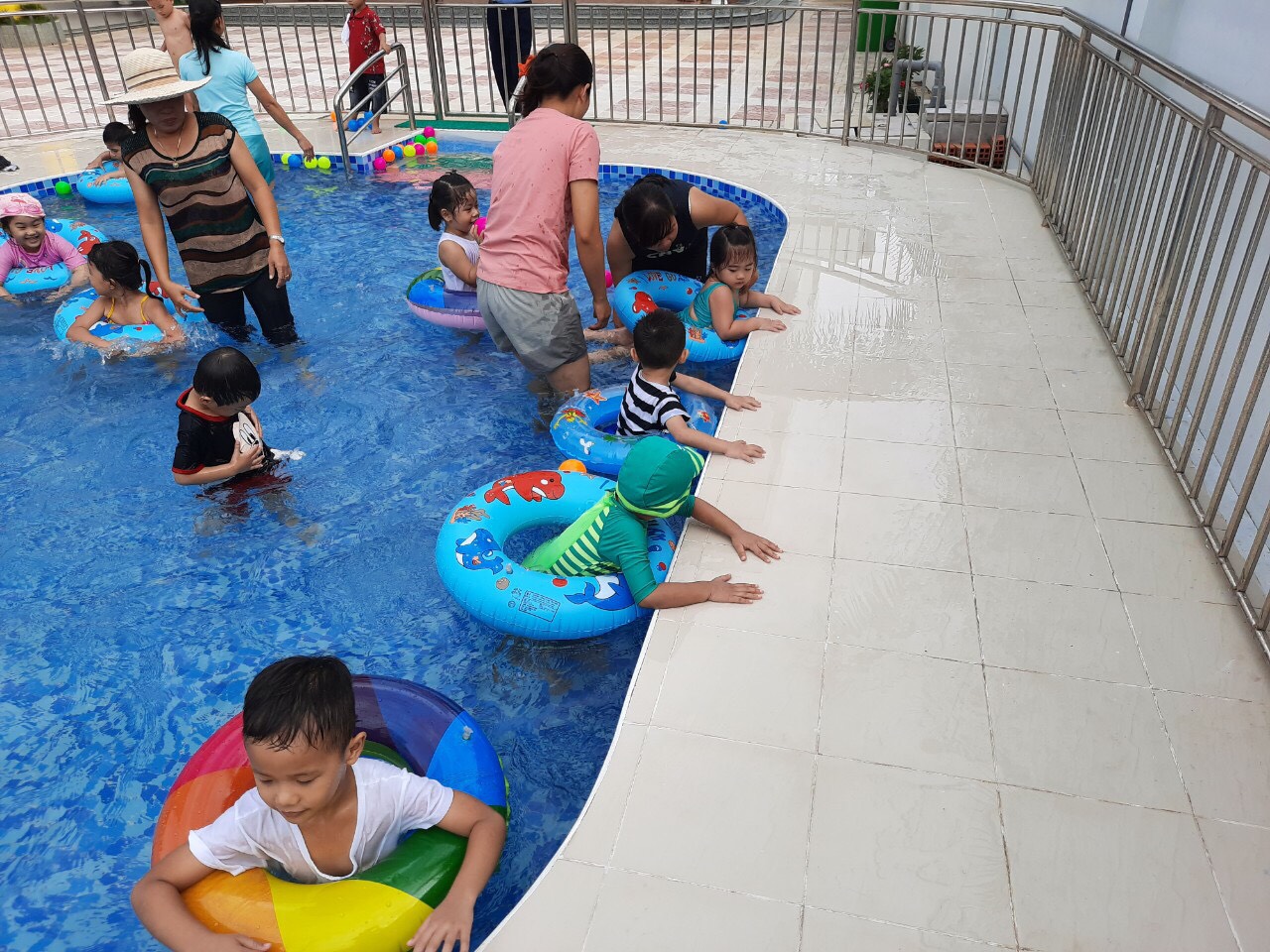 59d1cce8981767493e06