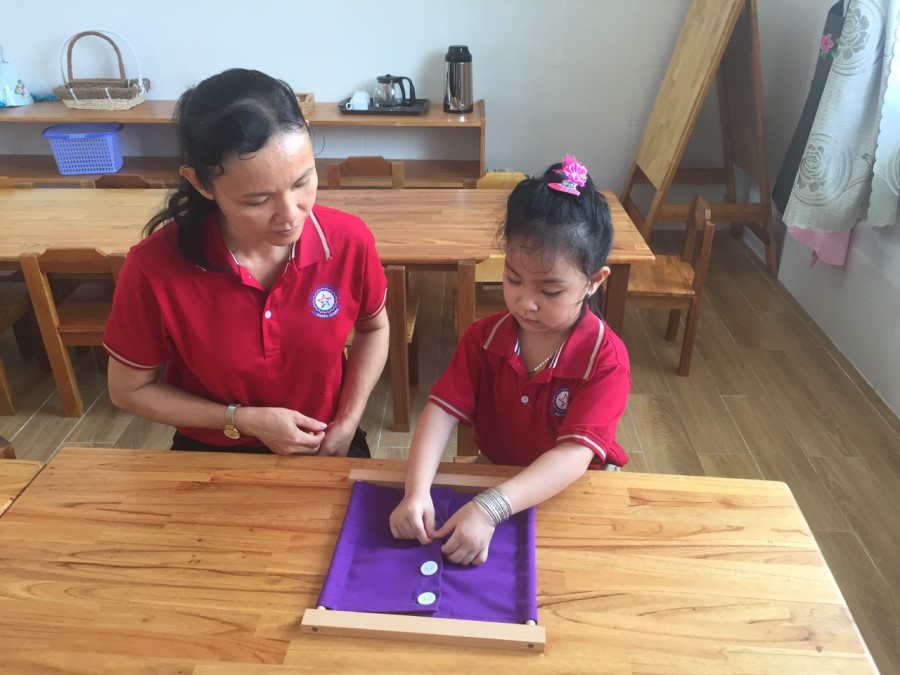 z2048899182095 17931f18c218d1e8366e5c0c8aa123a2